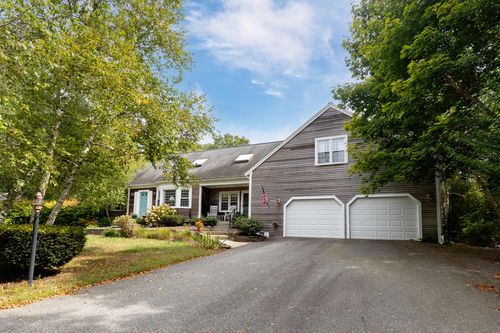 81 Desert Sands Ln, Yarmouth Port, MA, 02675-1682 | Card Image