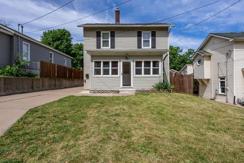 526 31st St, Rock Island, IL, 61201-2021 | Card Image