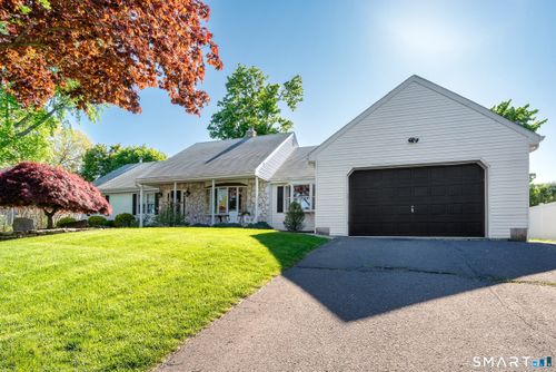 76 Glenbrook Dr, Cheshire, CT, 06410-2321 | Card Image