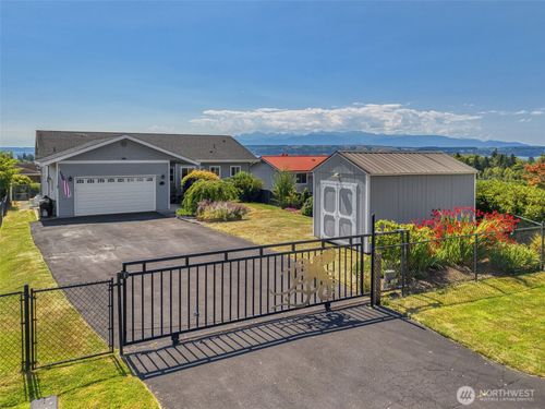 38291 Doe Rd Ne, Hansville, WA, 98340-9720 | Card Image