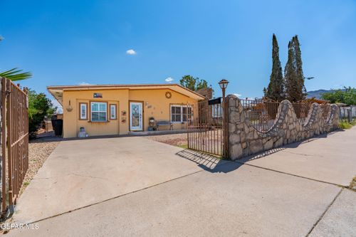 3808 Johnson Ave, El Paso, TX, 79930-6412 | Card Image
