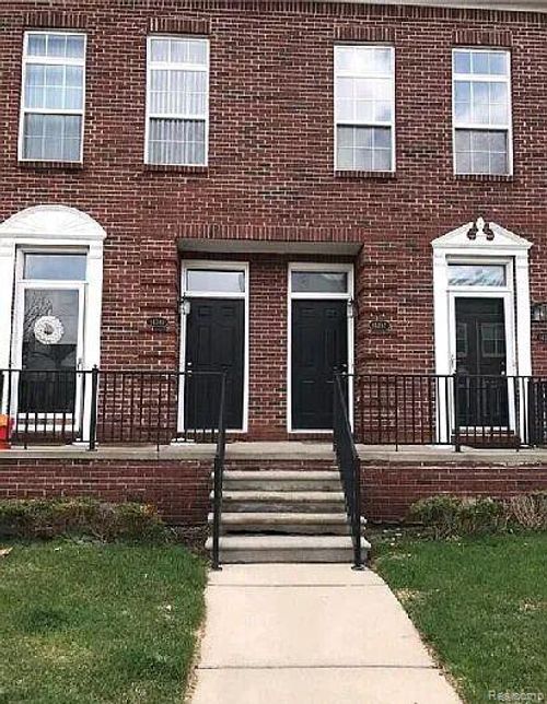 14381 Vauxhall Dr, Sterling Heights, MI, 48313-2751 | Card Image