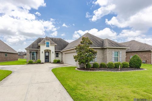 6409 Union Dr, Addis, LA, 70710-2433 | Card Image