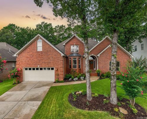 18 Village Grove Rd, Little Rock, AR, 72211-2023 | Card Image