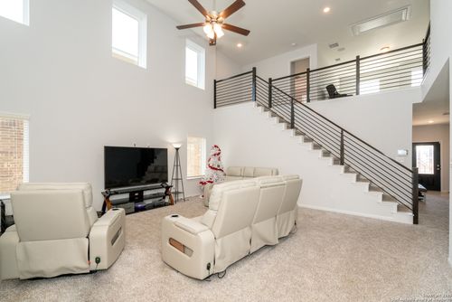 8931 Chili Bowl St, Converse, TX, 78109-2591 | Card Image