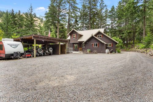 170 Deer Cove Ln, Naches, WA, 98937-9435 | Card Image