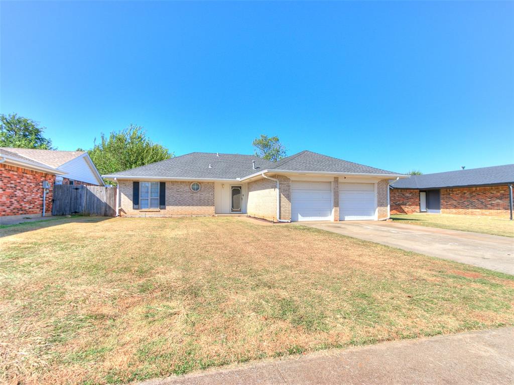 Camden Way, Yukon, OK 73099
