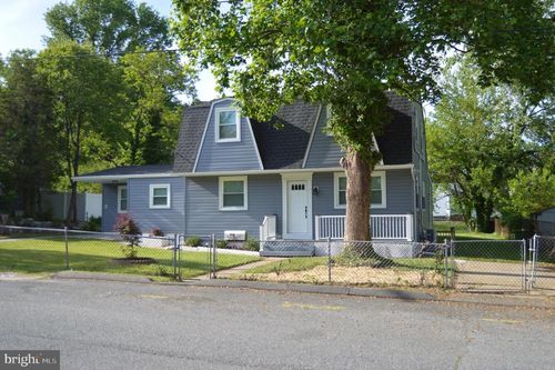 96 Packard Ave, GLEN BURNIE, MD, 21061-2614 | Card Image