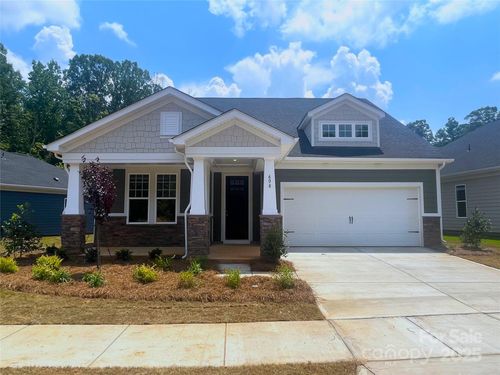 31-608 Banter Ln, Cramerton, NC, 28032-0190 | Card Image