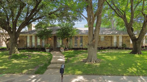 2708 Downing Dr, Plano, TX, 75023-7904 | Card Image
