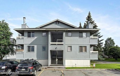 apt-a103-4230 Folker St, Anchorage, AK, 99508-6337 | Card Image