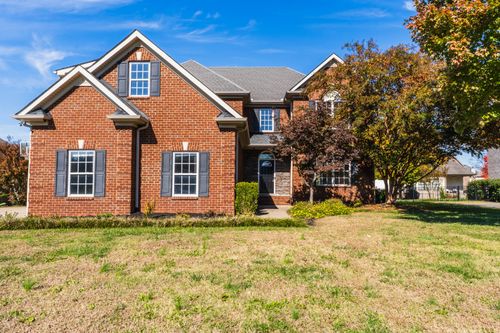 447 Garden City Dr, Murfreesboro, TN, 37127-7192 | Card Image