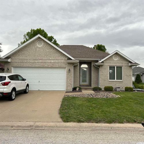 261 Lexington, Quincy, IL, 62305 | Card Image