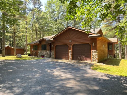 9997 Woodland Cir, Minocqua, WI, 54548-9118 | Card Image