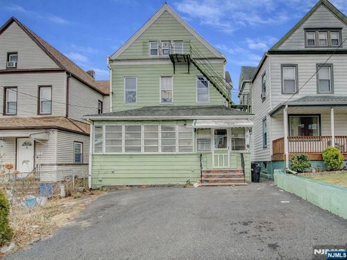 21 High St, Passaic, NJ, 07055-4812 | Card Image