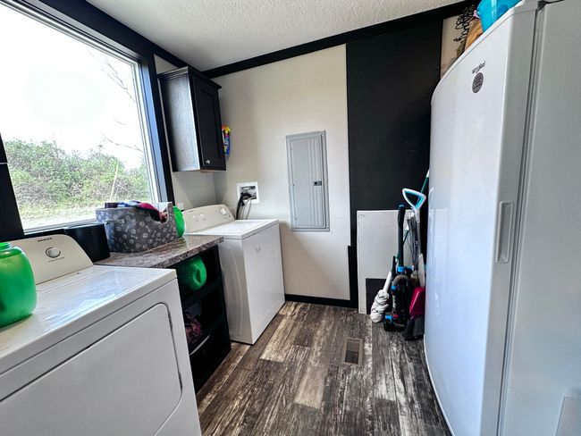 3759 E Highway 552, House other with 3 bedrooms, 2 bathrooms and null parking in Lily KY | Image 22