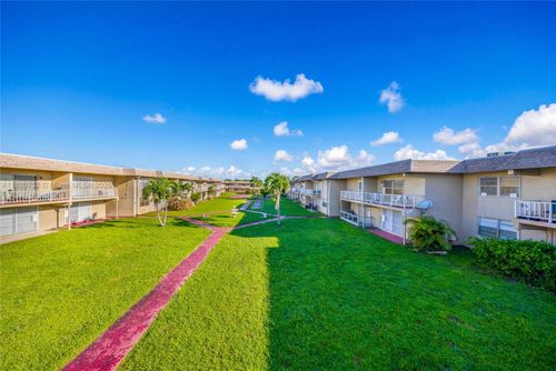 apt-201-301 Nw 177th St, Miami Gardens, FL, 33169-4944 | Card Image