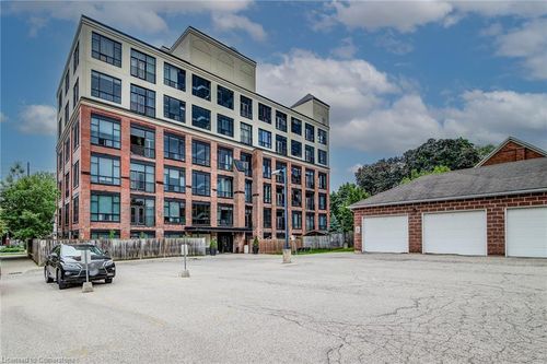608-120 Mansion St, Kitchener, ON, N2H0A1 | Card Image