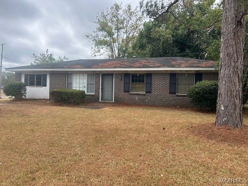 504 Woodrow Ave, Selma, AL, 36701-4739 | Card Image