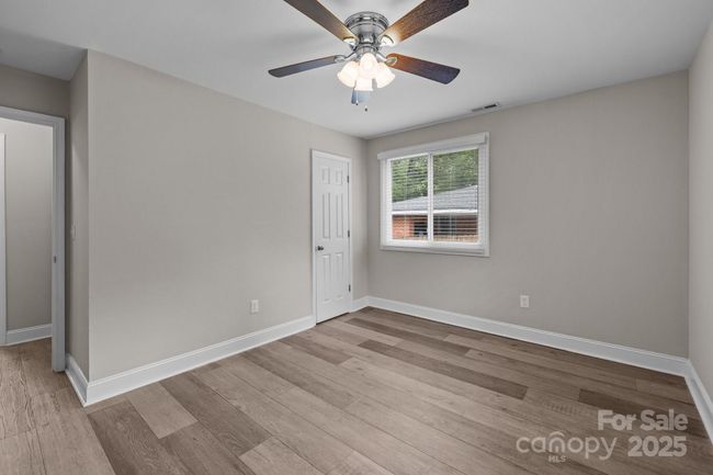 5008 Unaka Ave, House other with 3 bedrooms, 2 bathrooms and null parking in Charlotte NC | Image 24