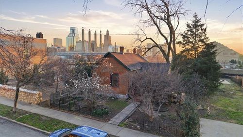 1619 Jefferson St, Kansas City, MO, 64108-1133 | Card Image