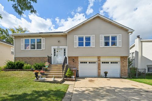 1890 Harvest Ln, Glendale Heights, IL, 60139-1940 | Card Image