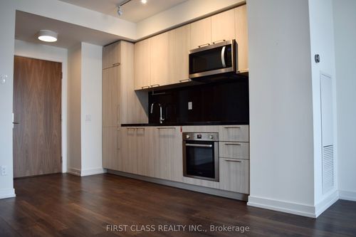 705-1 Grandview Ave, Thornhill, ON, L3T0G7 | Card Image
