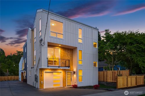 106 29th Ave E, Seattle, WA, 98112-4802 | Card Image