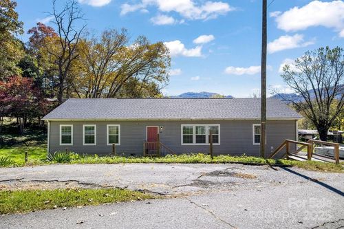 178 Spencer St, Clyde, NC, 28721-7545 | Card Image