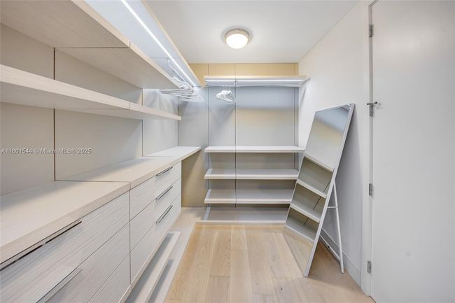 UNIT-305 - 10201 Collins Ave, Condo with 2 bedrooms, 3 bathrooms and null parking in Bal Harbour FL | Image 32