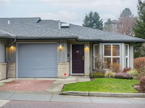 2-1473 Garnet Rd, Victoria, BC, V8P5T5 | Card Image