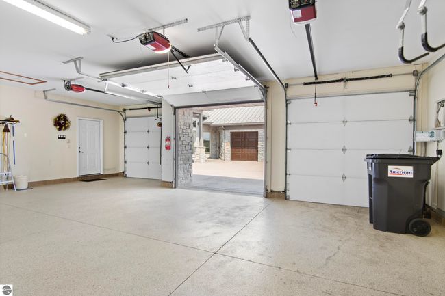 4173 Dornoch Ct, House other with 6 bedrooms, 4 bathrooms and null parking in Williamsburg MI | Image 60