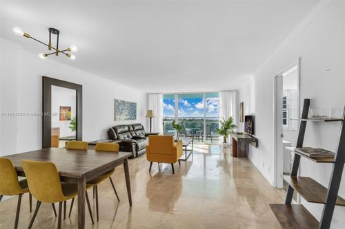 apt-12u-5101 Collins Ave, Miami Beach, FL, 33140-2726 | Card Image