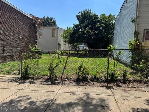 920 Marshall St, WILMINGTON, DE, 19805-4832 | Card Image