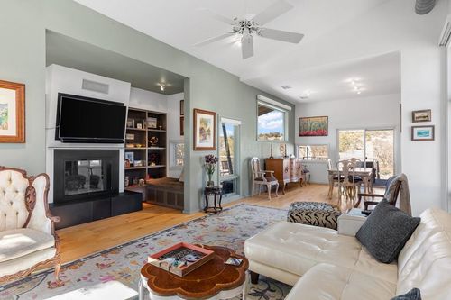 477 Sage Ridge Rd, Fredericksburg, TX, 78624-6915 | Card Image