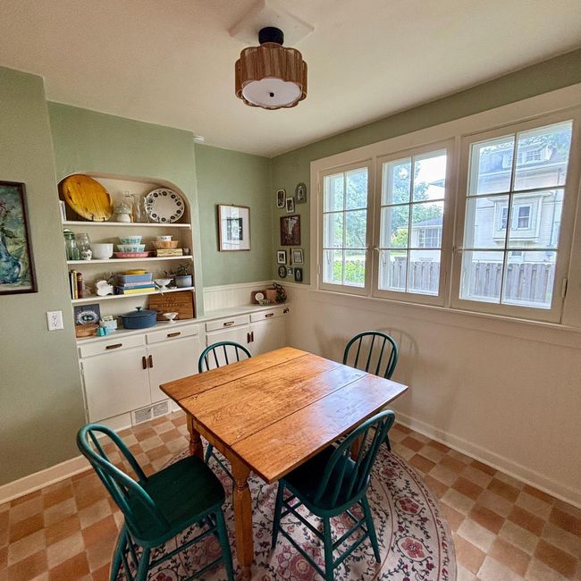 813 Clay St, House other with 3 bedrooms, 2 bathrooms and null parking in Cedar Falls IA | Image 8