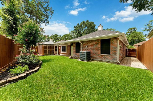 A seamless backyard retreat — perfect, versatile, and designed for effortless outdoor living. | Image 33