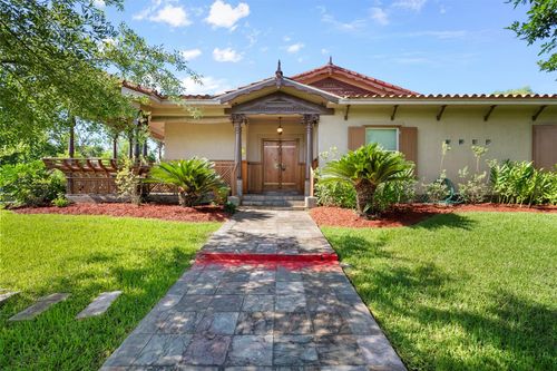6962 Amie Ln, Pearland, TX, 77584-2612 | Card Image