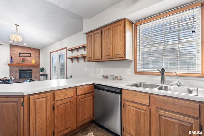 228 Brookside Glen Dr, House other with 3 bedrooms, 3 bathrooms and null parking in Sherman IL | Image 9