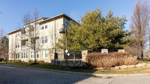 213-4 Harvest Dr, North Andover, MA, 01845-6366 | Card Image