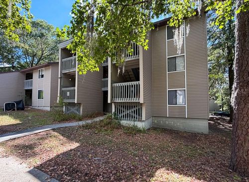 apt-q301-109 16th Ave, GAINESVILLE, FL, 32601-0555 | Card Image