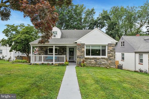 304 Providence Rd, Morton, PA, 19070-1022 | Card Image