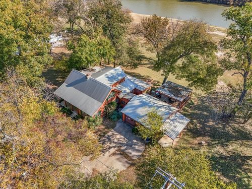 7101 Horseshoe Bend Trl, Weatherford, TX, 76087-7031 | Card Image