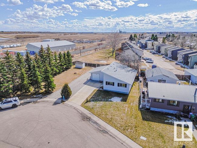 5209 37a Ave, House other with 4 bedrooms, 2 bathrooms and null parking in Wetaskiwin AB | Image 6