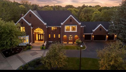 3554 Fairway Ct, Hopkins, MN, 55305-4446 | Card Image