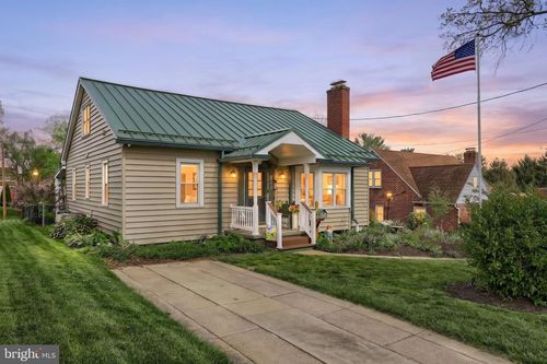 311 N Forrest St, YORK, PA, 17404-5007 | Card Image