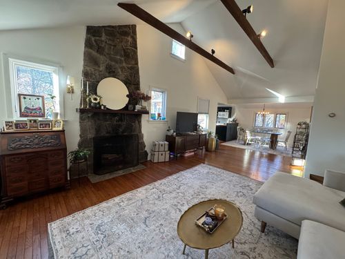 22 Horseshoe Rd, Wilton, CT, 06897-3402 | Card Image