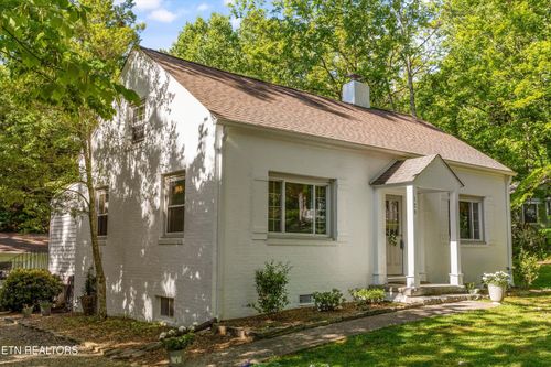 129 W Norris Rd, Norris, TN, 37828-5014 | Card Image