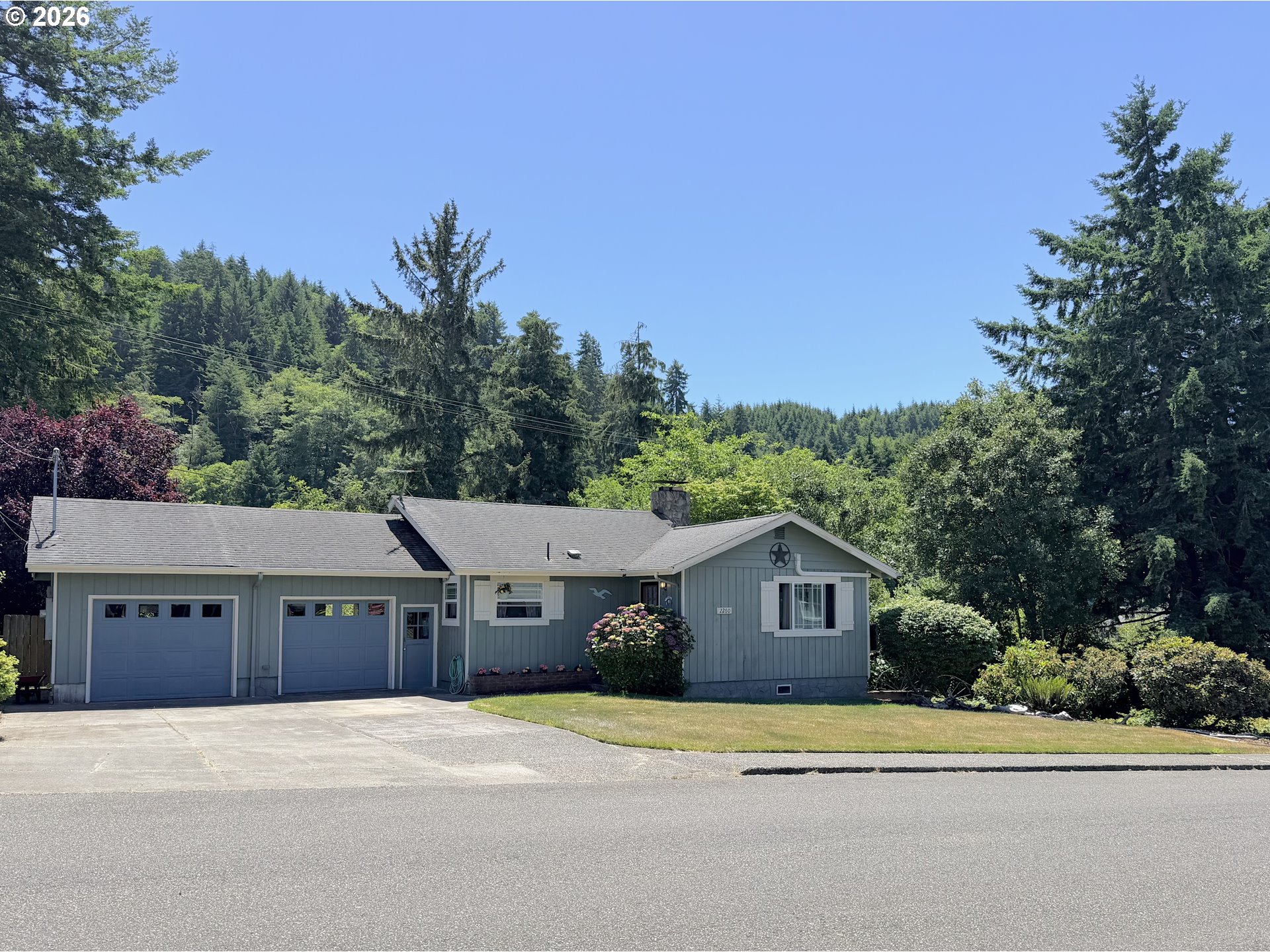 Residential in Reedsport 3