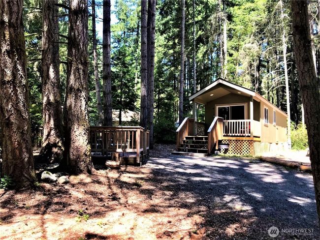 Riviera Cabins to Rent | Image 9